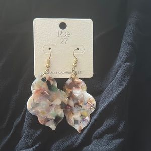 Rue 27 Lead & Cadmium free dangle earrings
